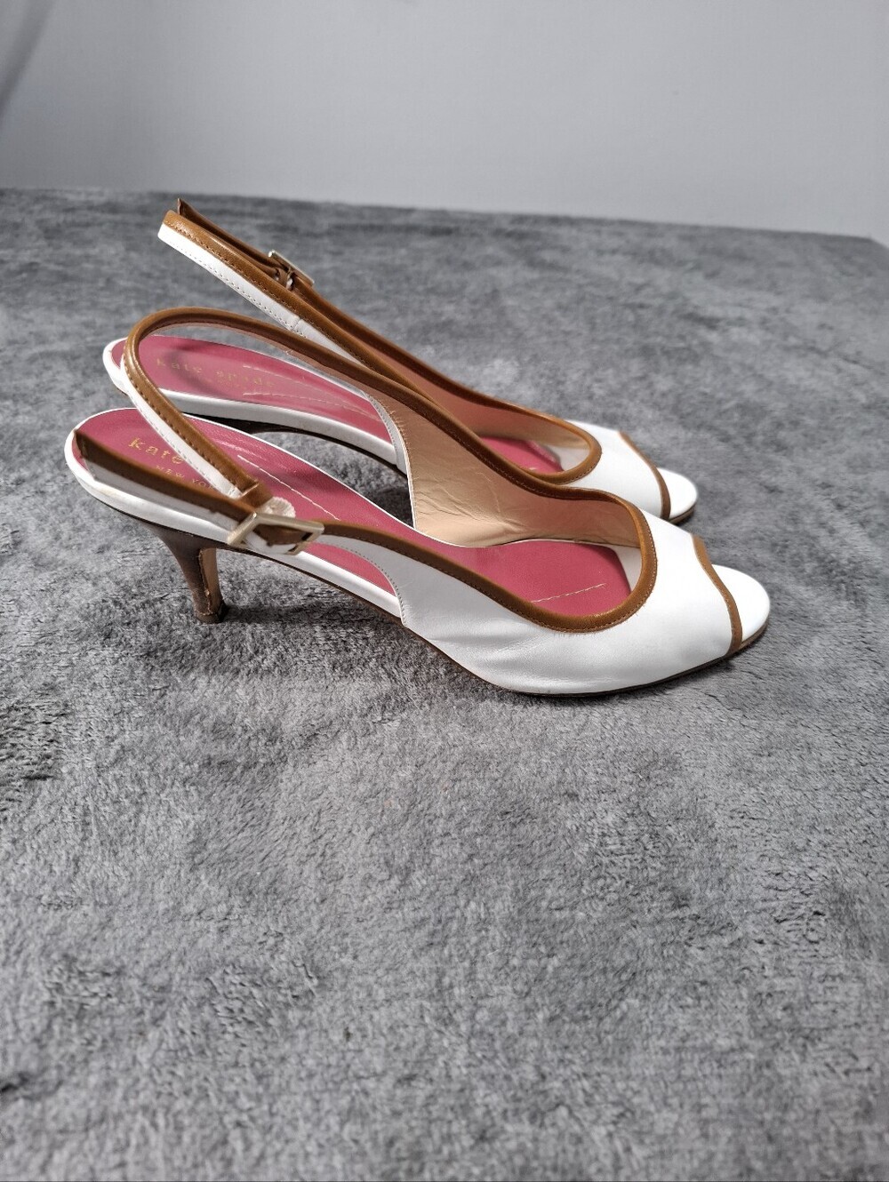 kate spade White Peep-Toe Slingback Heels with Tan Trim and Pink Insole Sz 8.5 - Picture 5 of 14